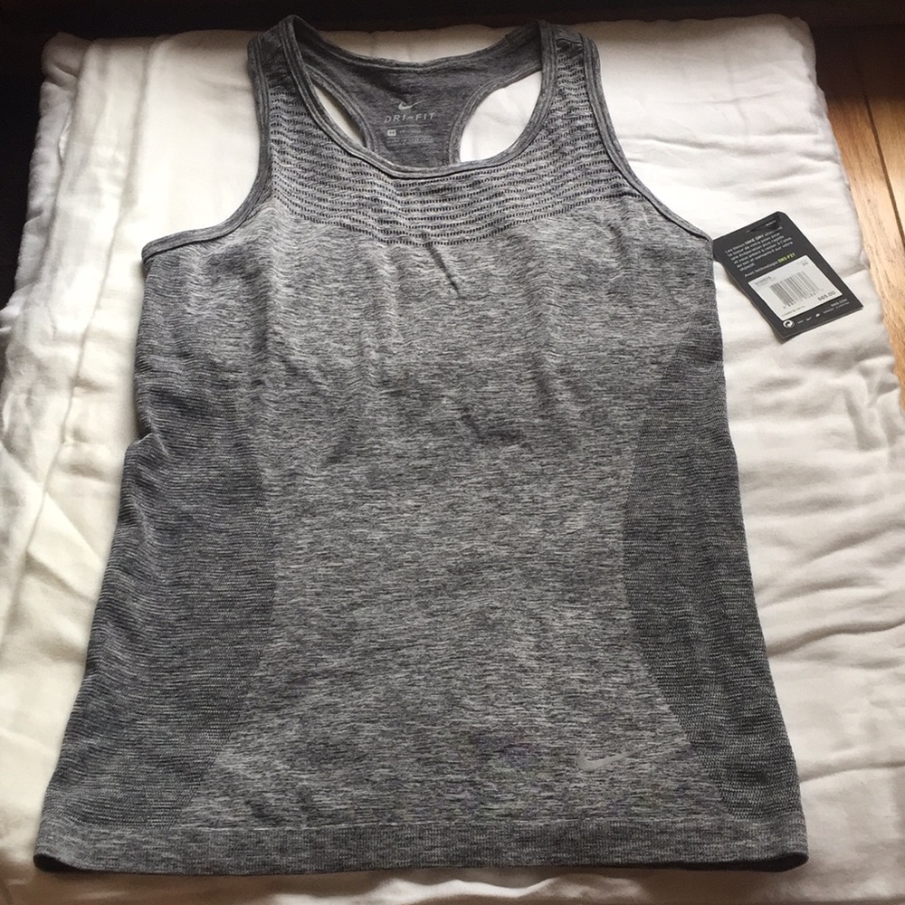 Nike XS tank